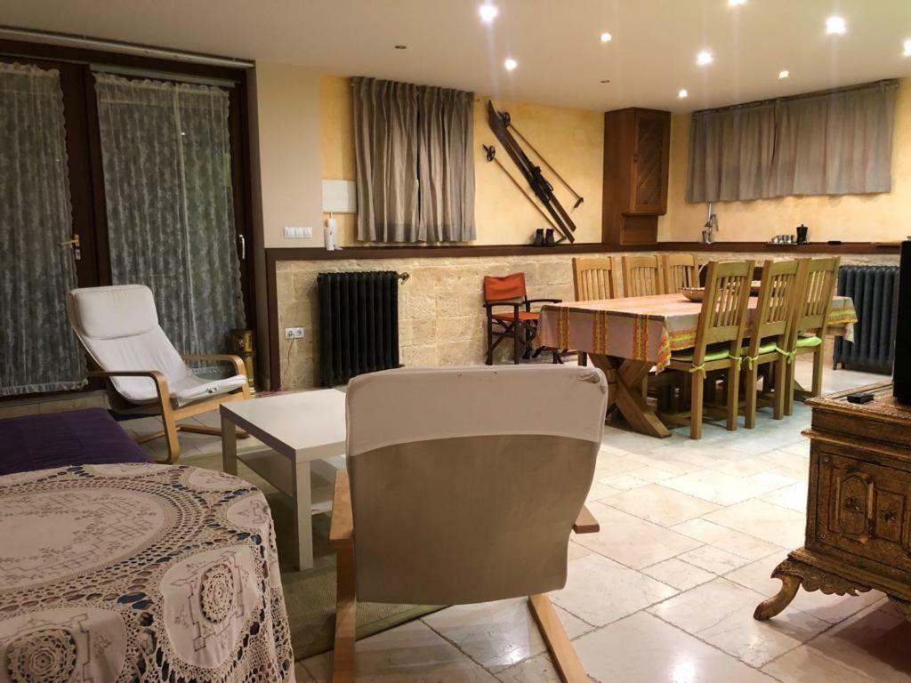 Apartamento Con Jardin Ezcaray Dış mekan fotoğraf
